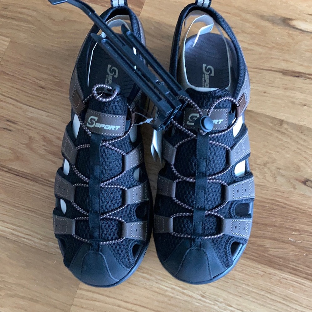 NWT. Sport by Skechers. Men’s closed sandals size 12